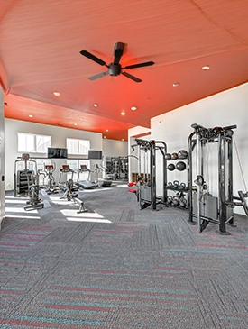 Fitness center at Crossing 5
